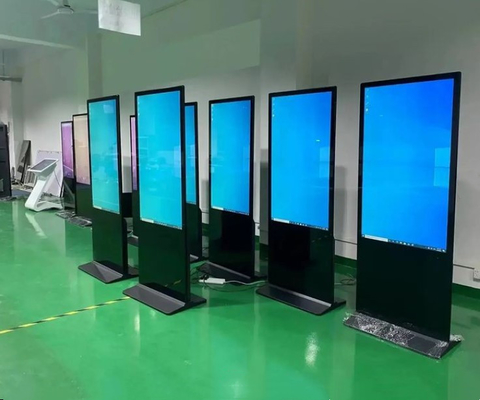 500-700nit εσωτερική αρρενωπή στάση τοτέμ συστημάτων σηματοδότησης LCD ψηφιακή λεπτή ελεύθερη εξαιρετικά